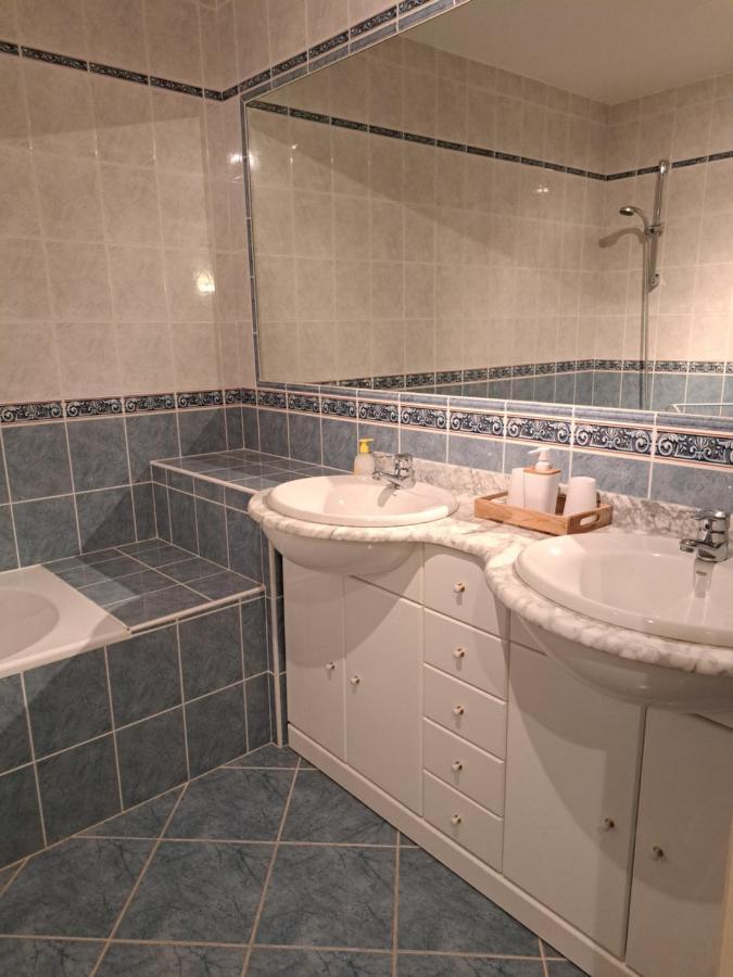 Chambre D'Hotes Le Val Du Chapelain Bed and Breakfast Montigny-la-Resle Eksteriør billede