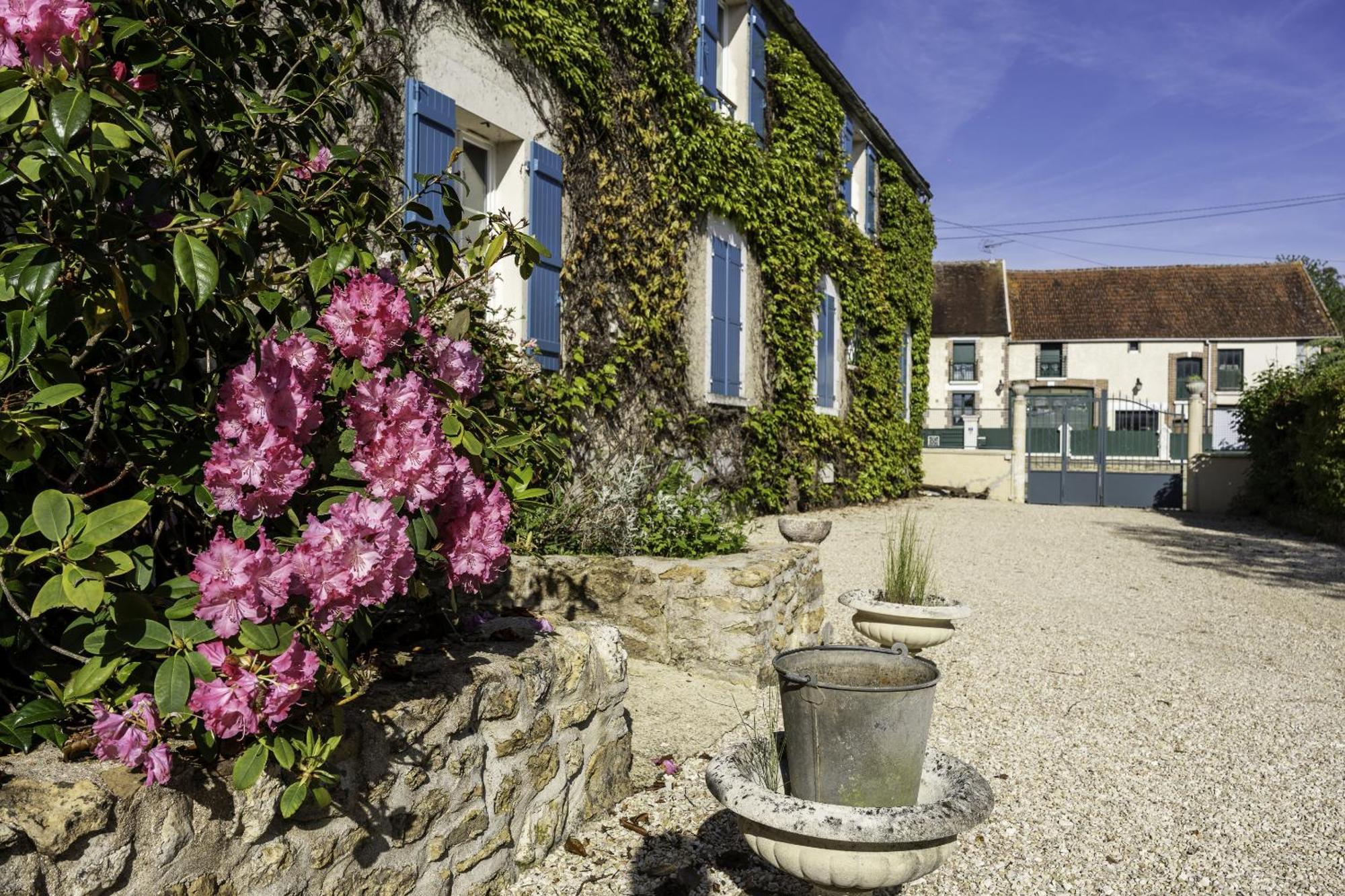 Chambre D'Hotes Le Val Du Chapelain Bed and Breakfast Montigny-la-Resle Eksteriør billede